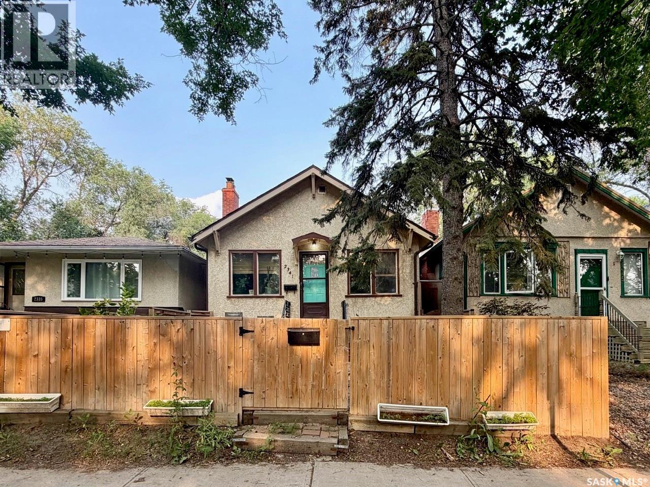 2341 ELPHINSTONE STREET, Regina — photo 2
