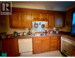 3pc Bathroom - 2341 Elphinstone Street, Regina, SK S4T3P2 Photo 10