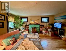Den - 2341 Elphinstone Street, Regina, SK S4T3P2 Photo 7