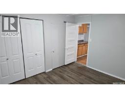 206 Irvine Street, Cut Knife, SK S0M0N0 Photo 9