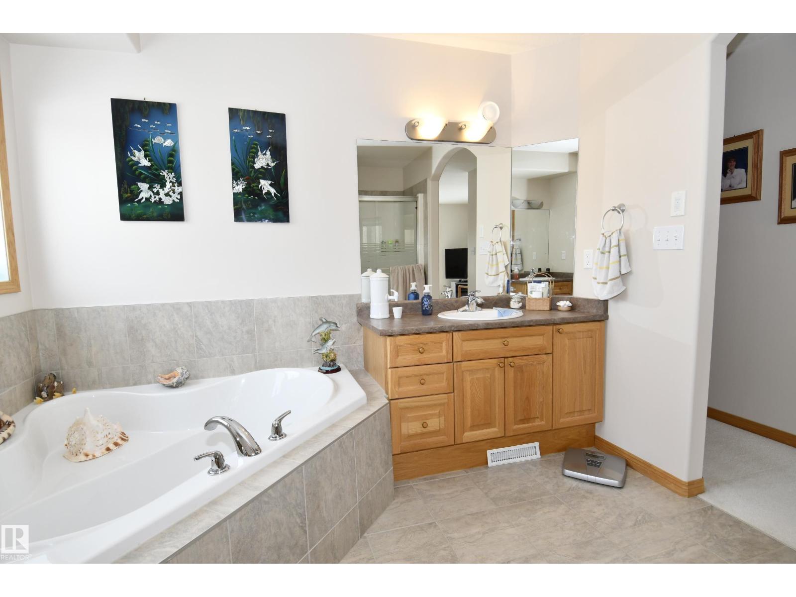 90 47411 Rge Rd 14 - 28