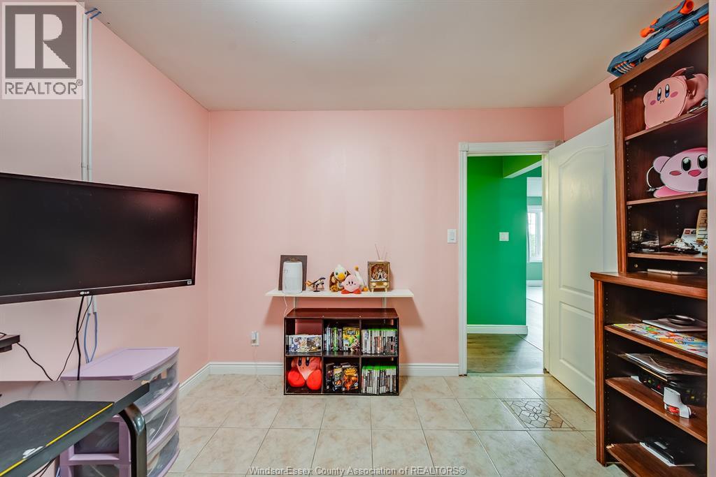 1203 COUNTY RD 27 - 39