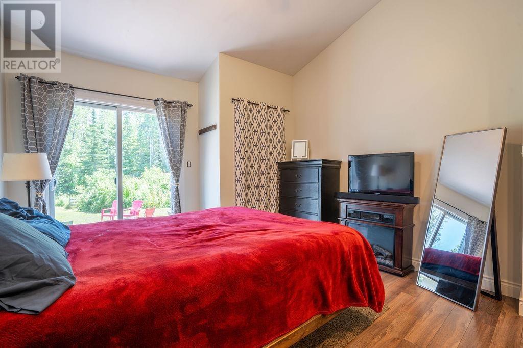 38 Humphrey CIR - 37