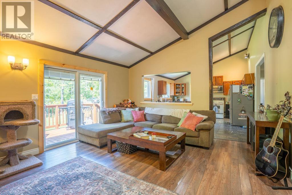 38 Humphrey CIR - 32