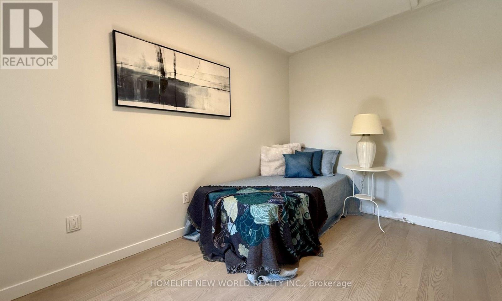 5666 CORTINA CRESCENT - 17
