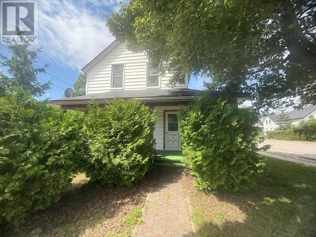 37 Hawkins ST - 1