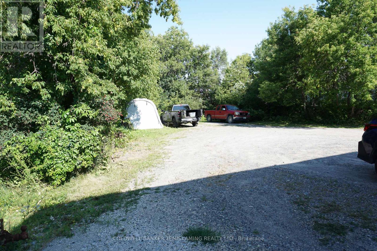 293 MERIDIAN AVENUE - 11