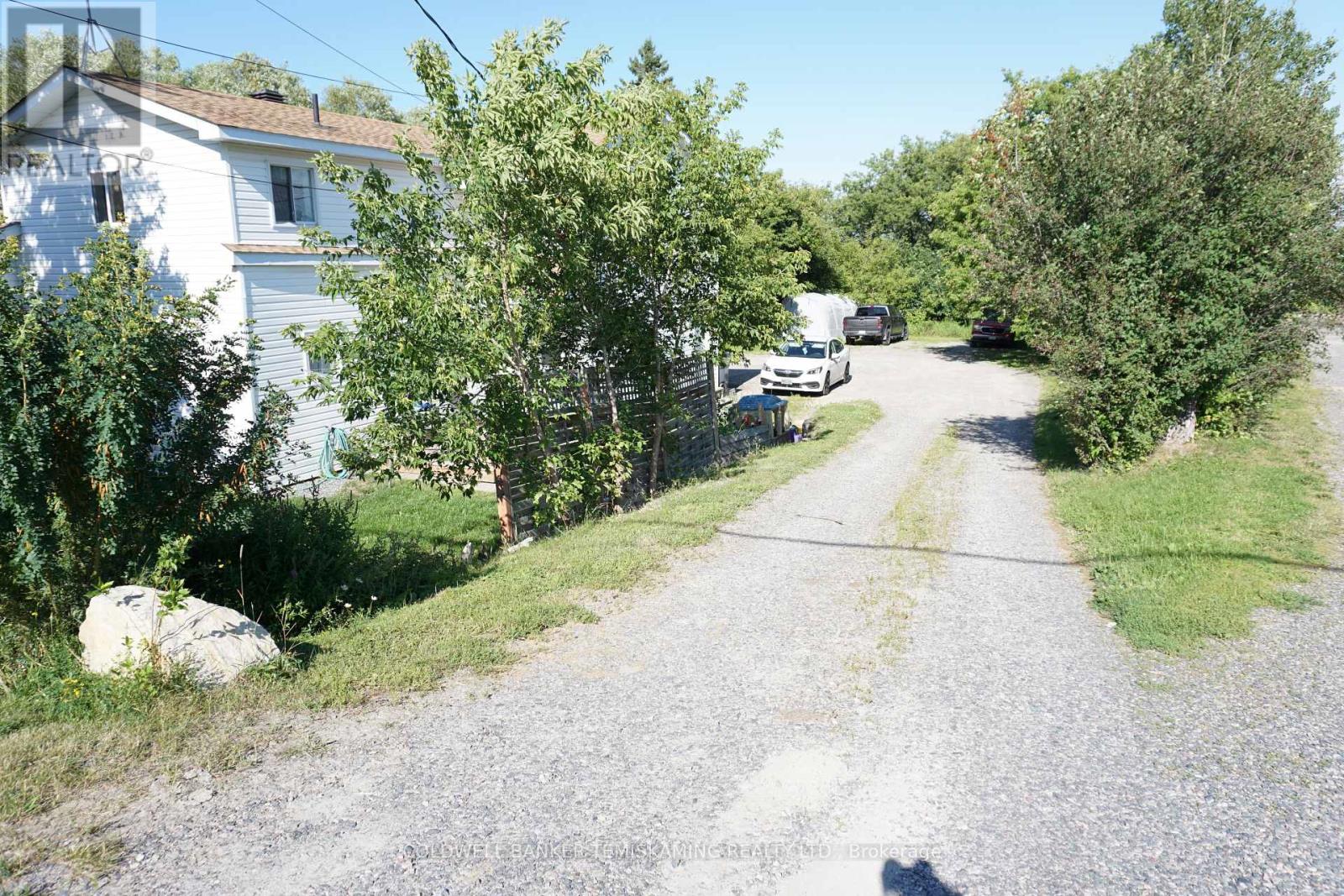293 MERIDIAN AVENUE - 12