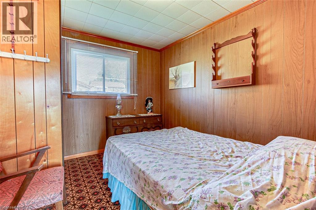 12 WILLOW Avenue - 8