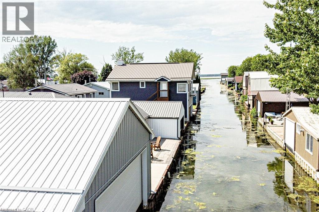12 WILLOW Avenue - 20