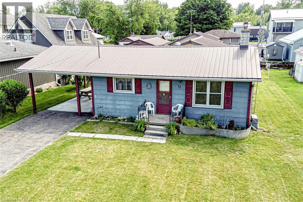 12 WILLOW Avenue - 2