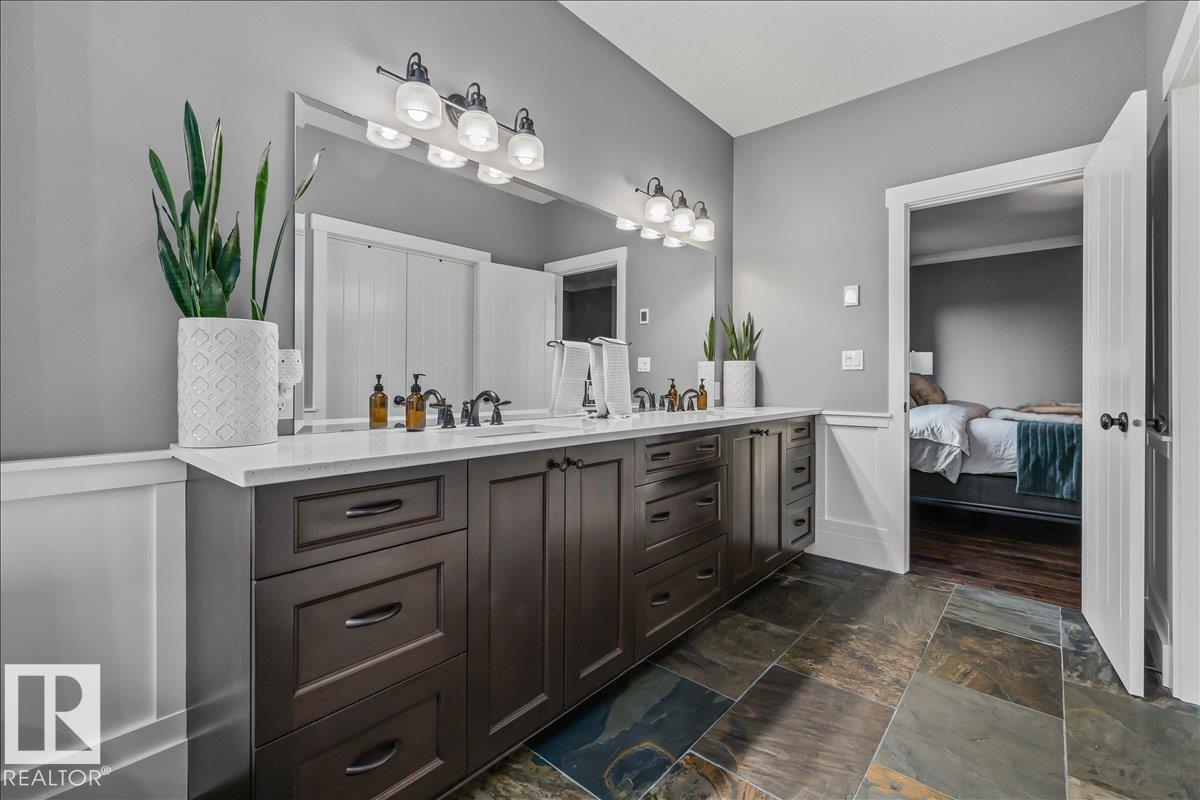 276 Paquin ST - 28