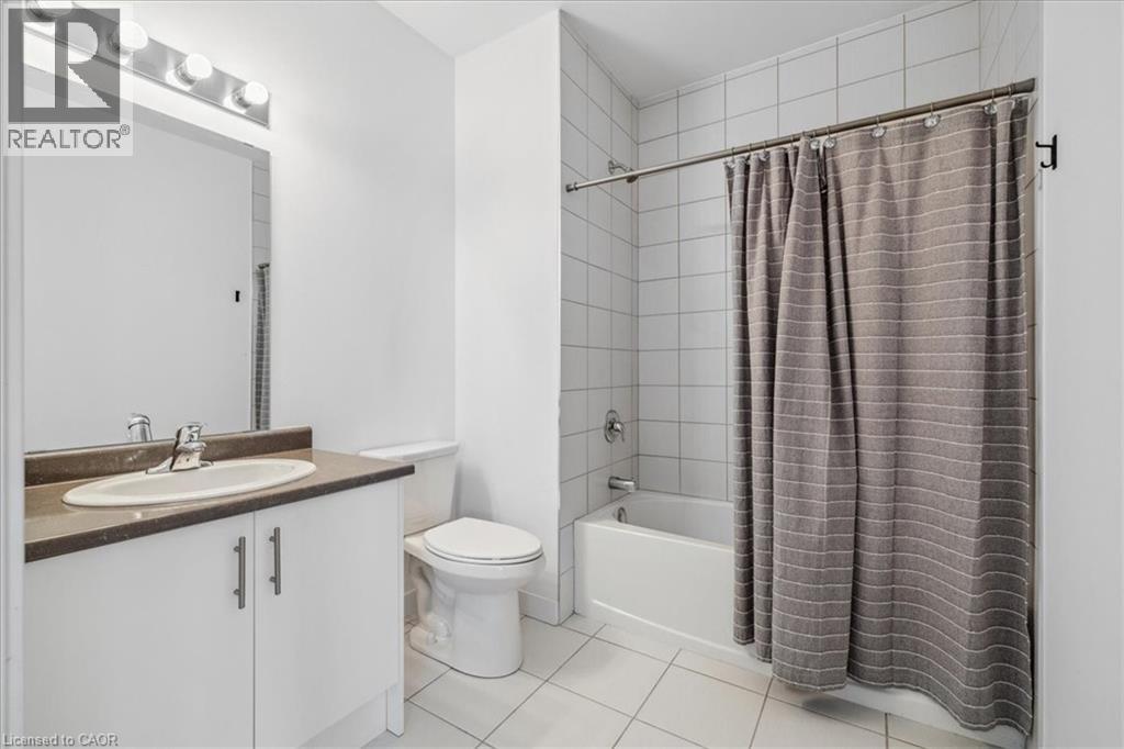 #115 450 DUNDAS Street E - 28