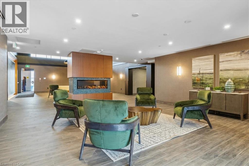 #115 450 DUNDAS Street E - 2