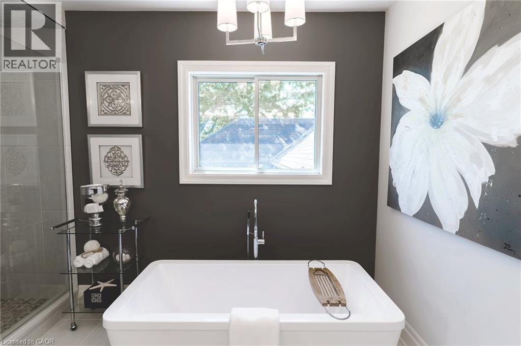 115 KENNEDY Road - Image 26