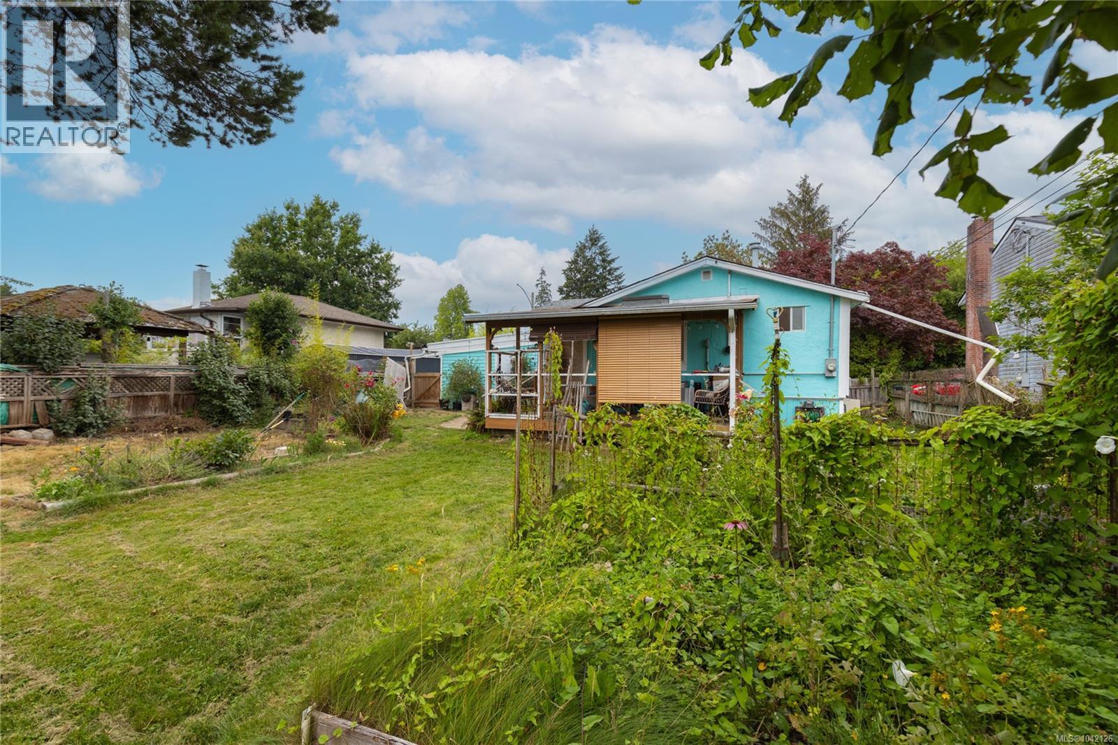 709 Stirling Ave - 26