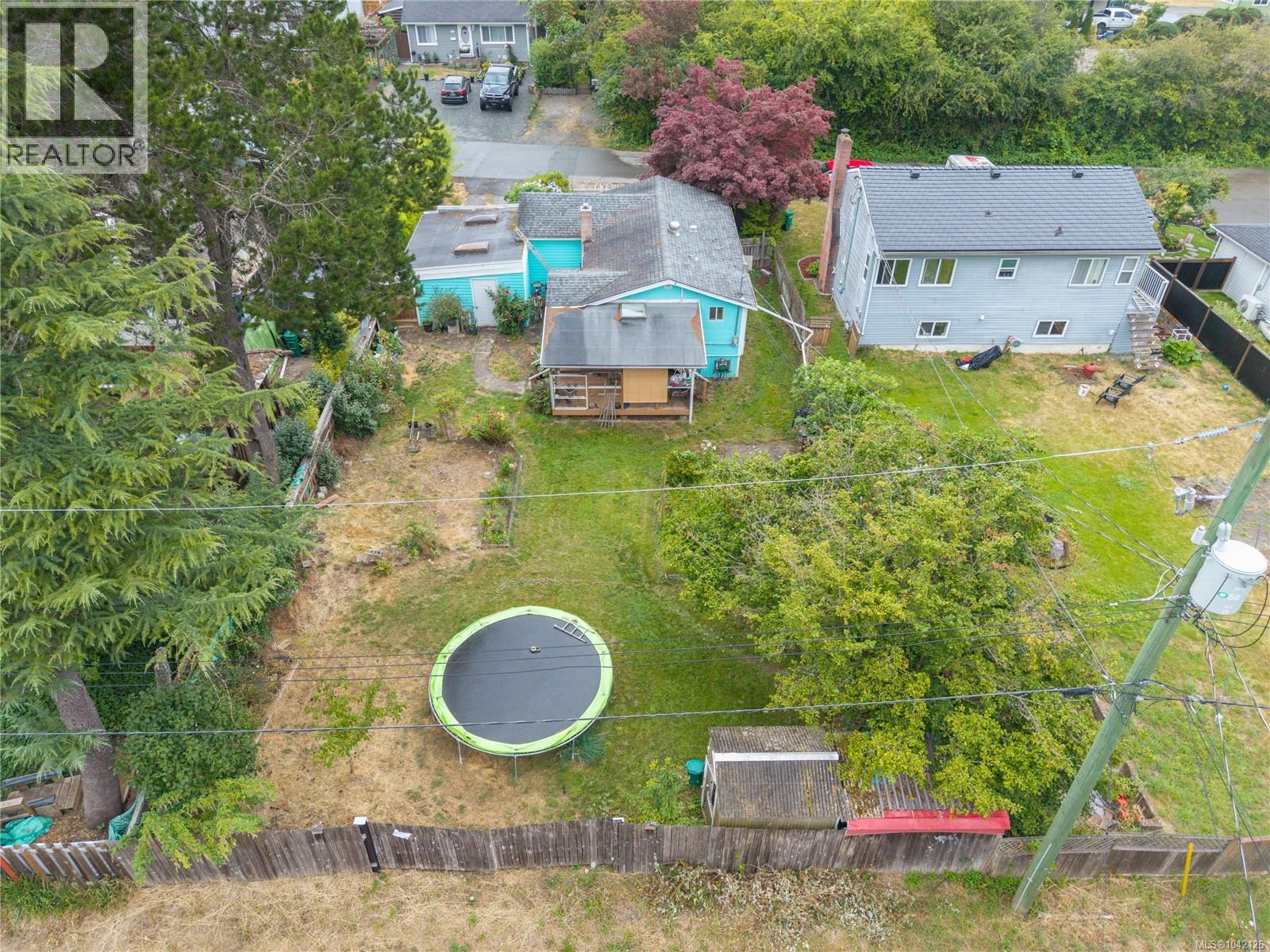 709 Stirling Ave - 30