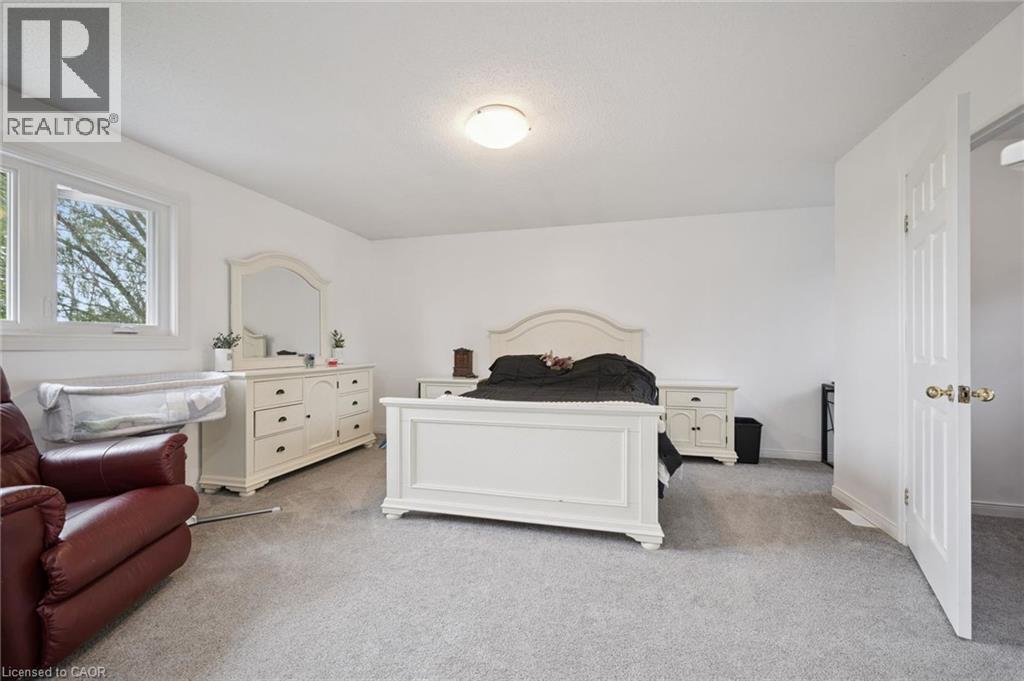 170 ELMSLIE Place - 12