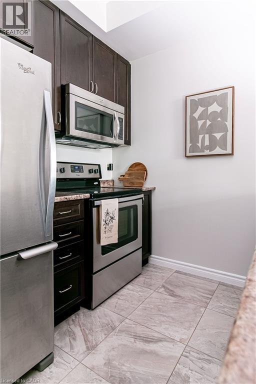 #221 35 SOUTHSHORE Crescent - 10