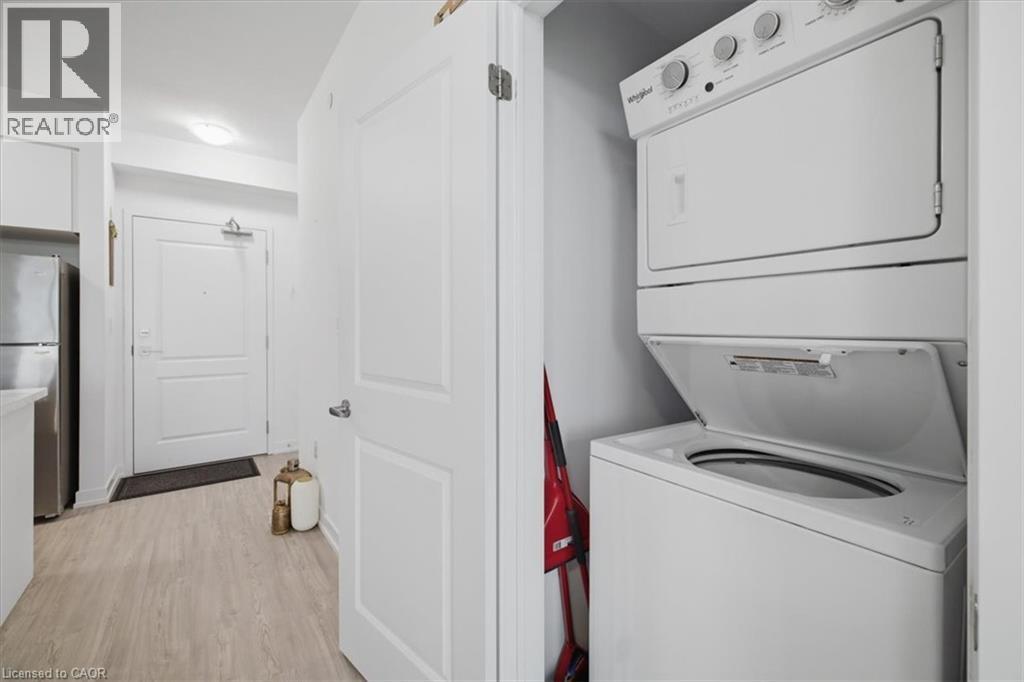 #603 450 DUNDAS Street E - 27