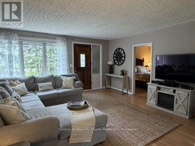 5377 HIGHWAY 11 N - 14