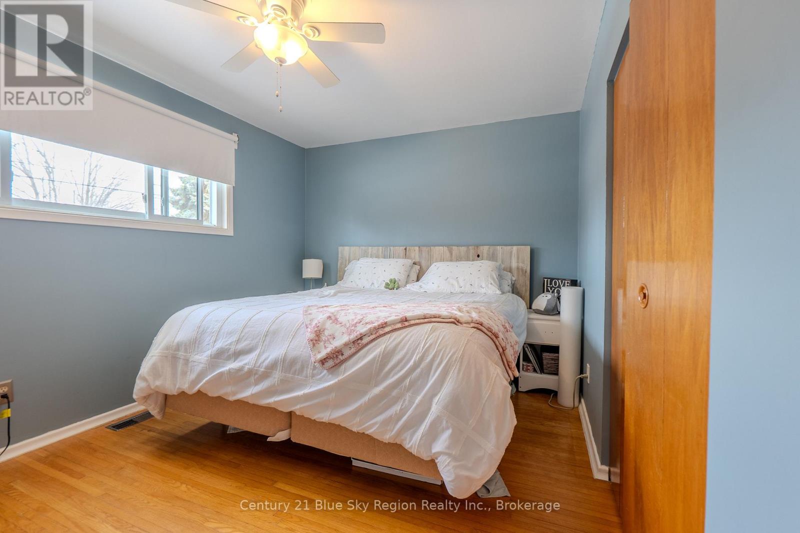 272 PATRICIA STREET - 25