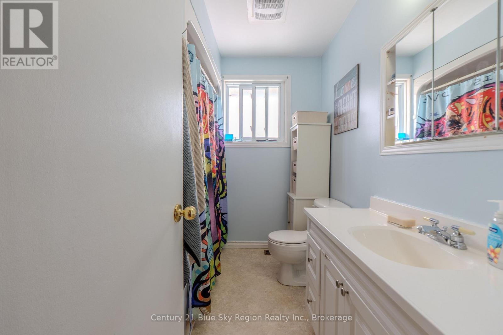 272 PATRICIA STREET - 29