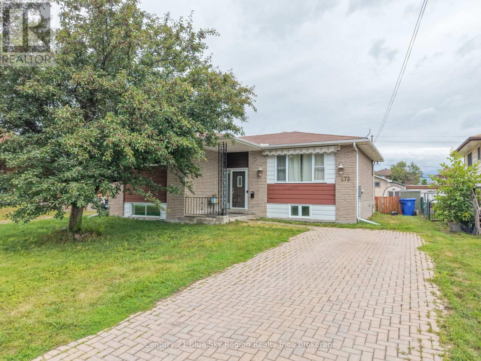 272 PATRICIA STREET - 3