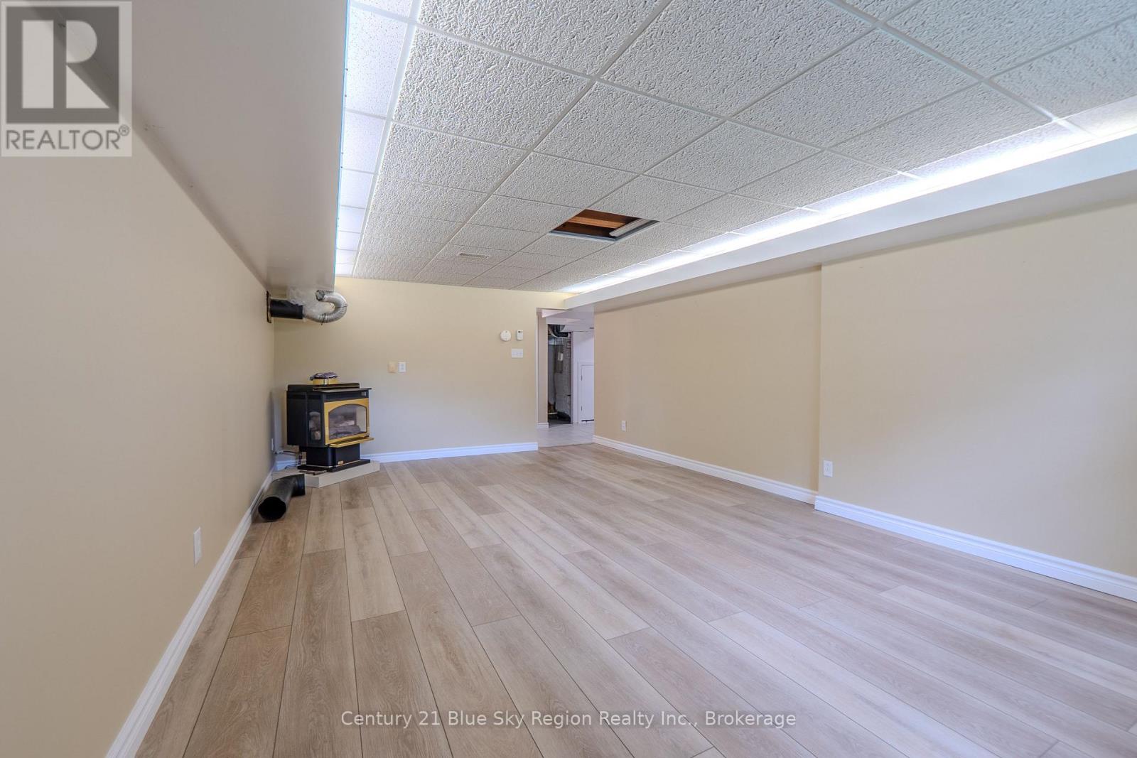 272 PATRICIA STREET - 33