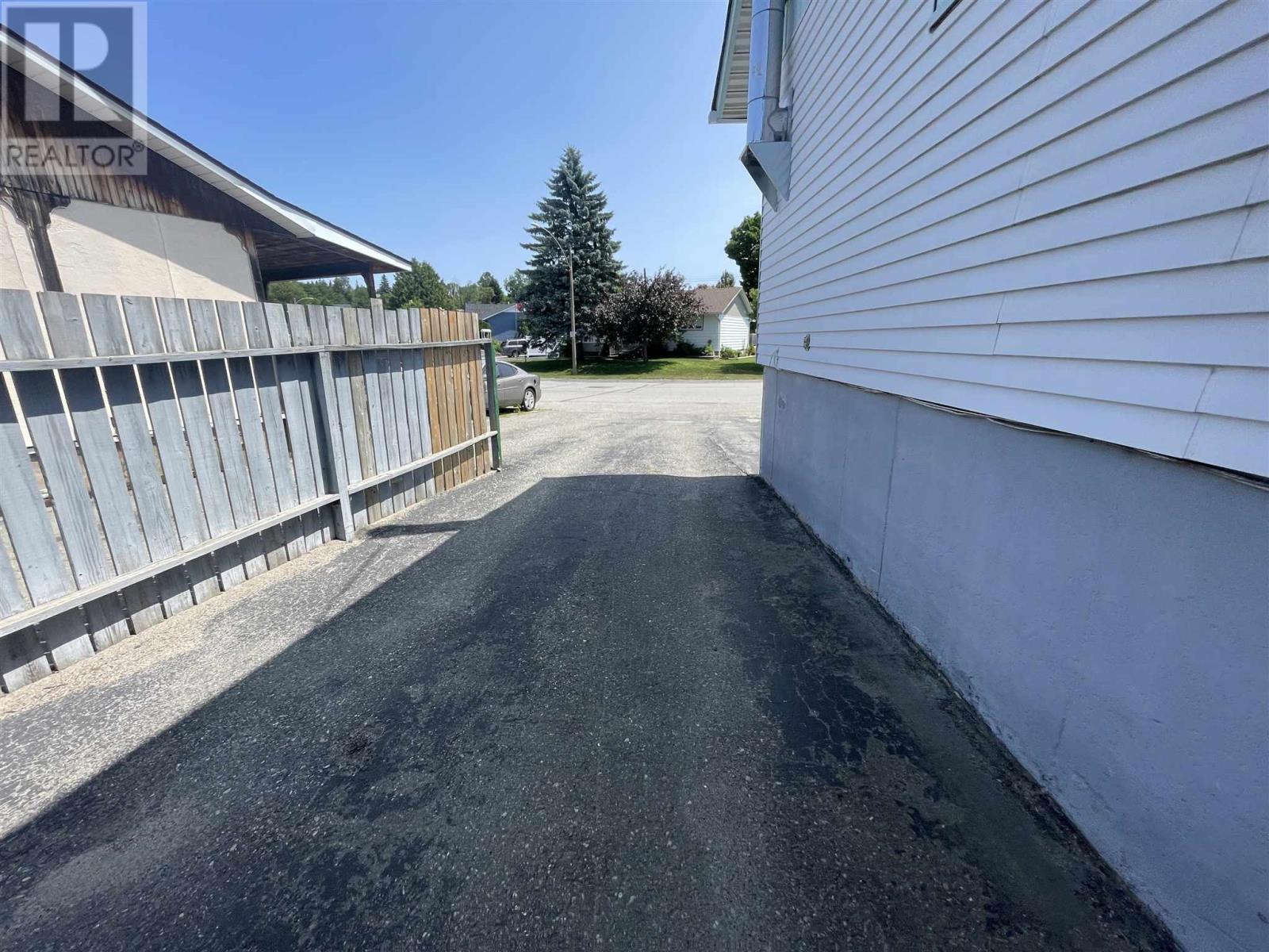 10 Blackwell RD - 31
