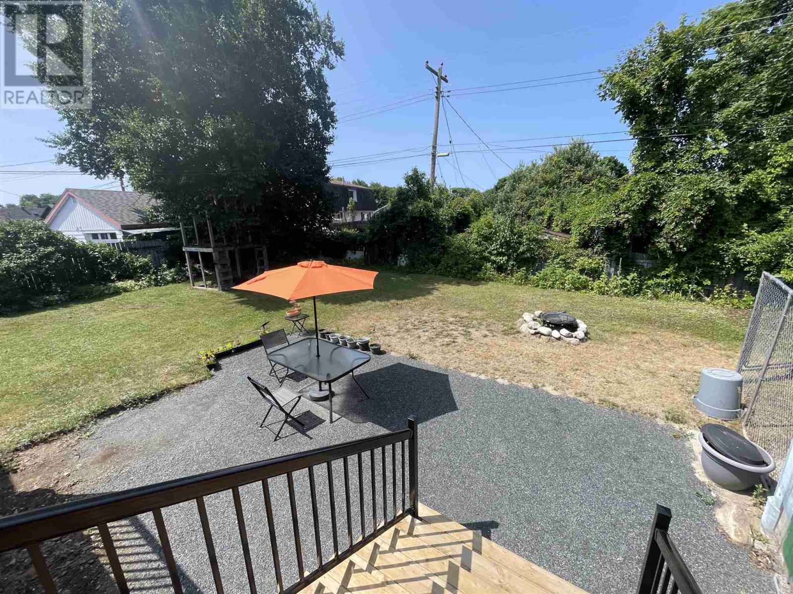 10 Blackwell RD - 8