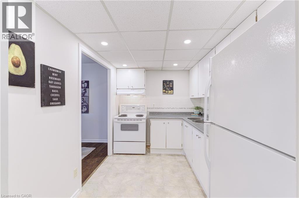 #304 20 SPEERS Road - Image 12