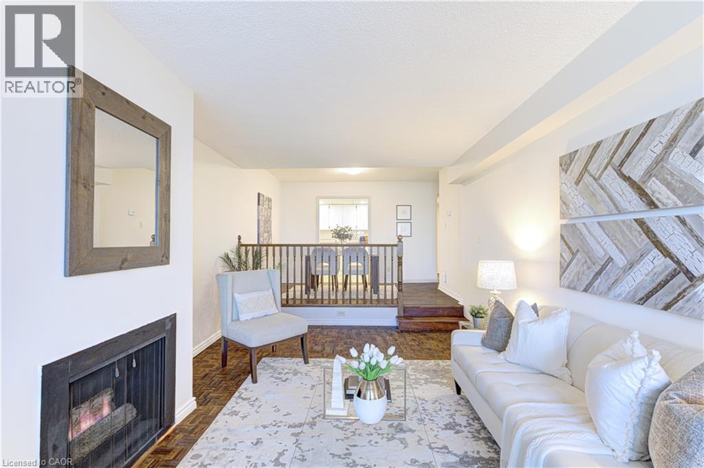#304 20 SPEERS Road - Image 4