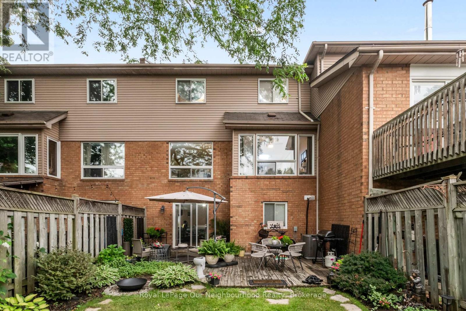 23 WOODWARD DRIVE - 40