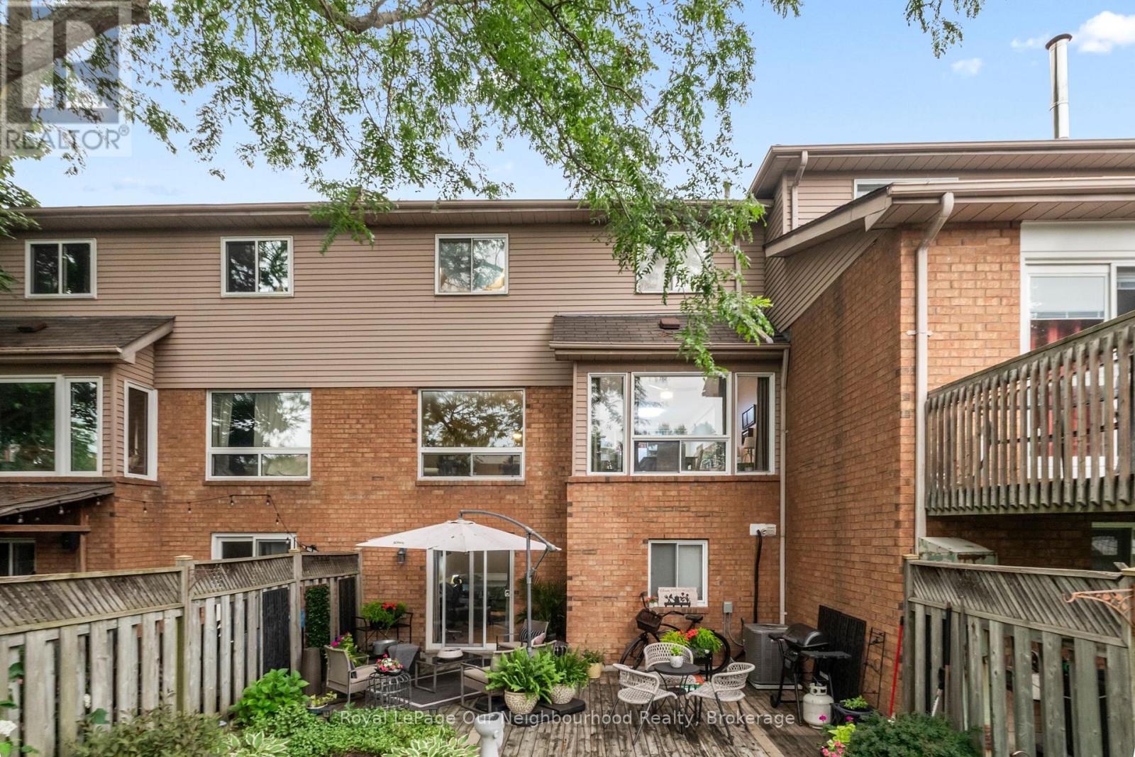 23 WOODWARD DRIVE - 41