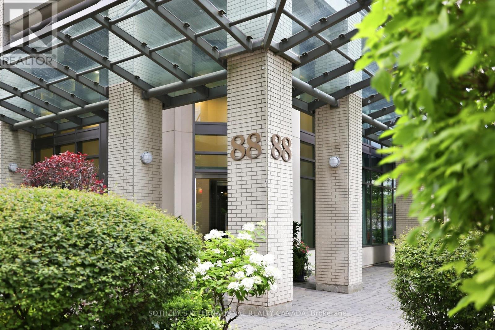 #409 88 BROADWAY AVENUE - Image 40