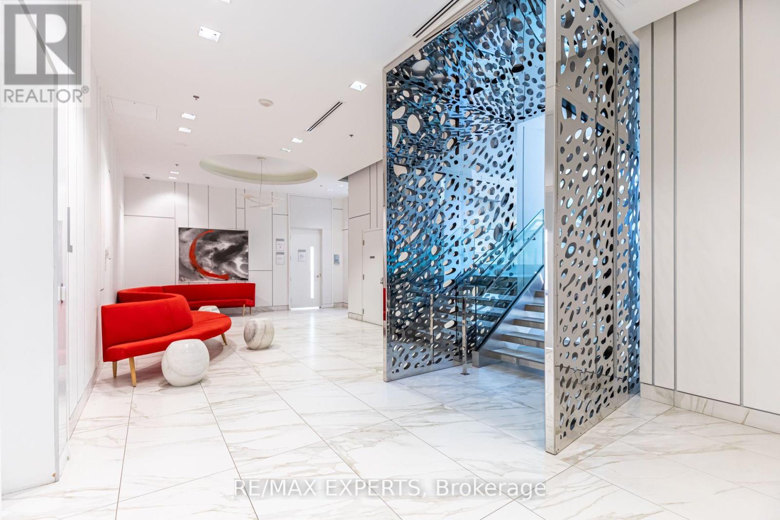 #1504 12 YORK STREET - 24