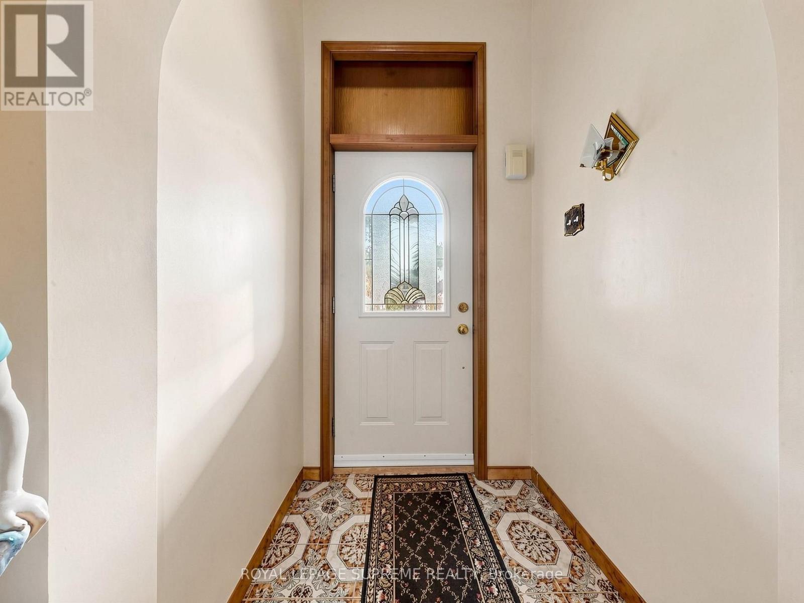 196 PALMERSTON AVENUE - 17