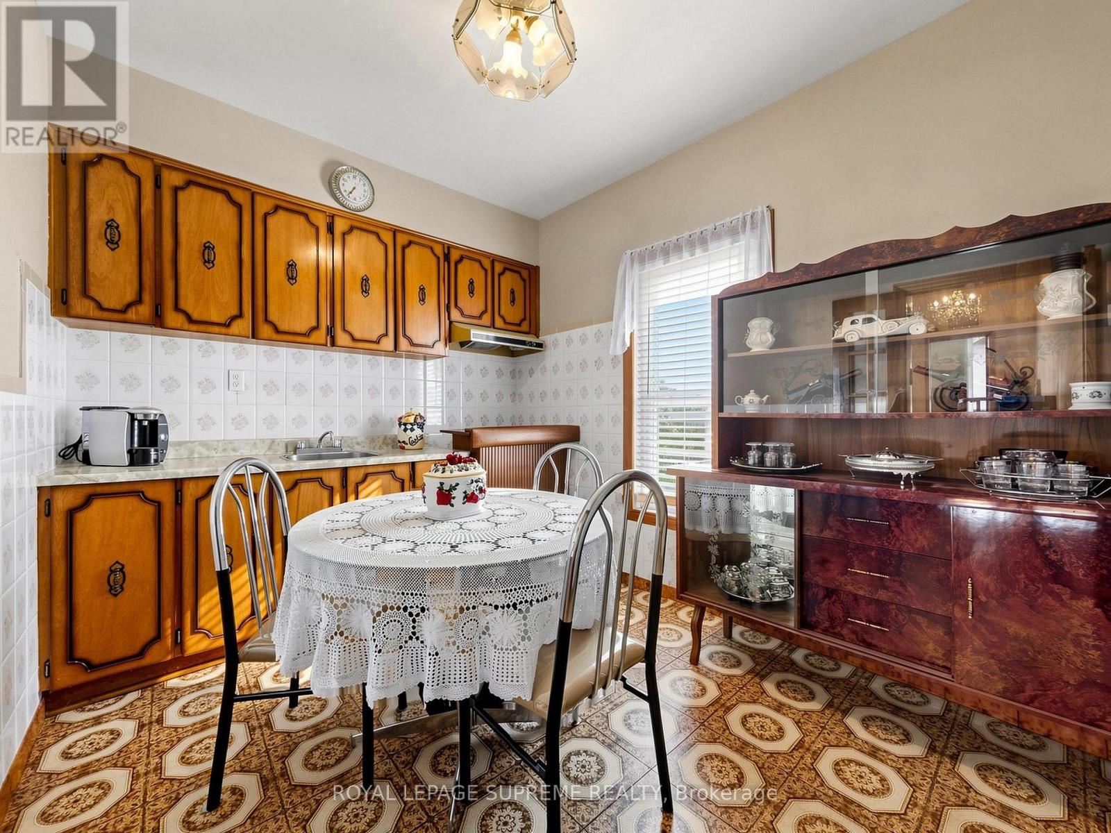 196 PALMERSTON AVENUE - 20