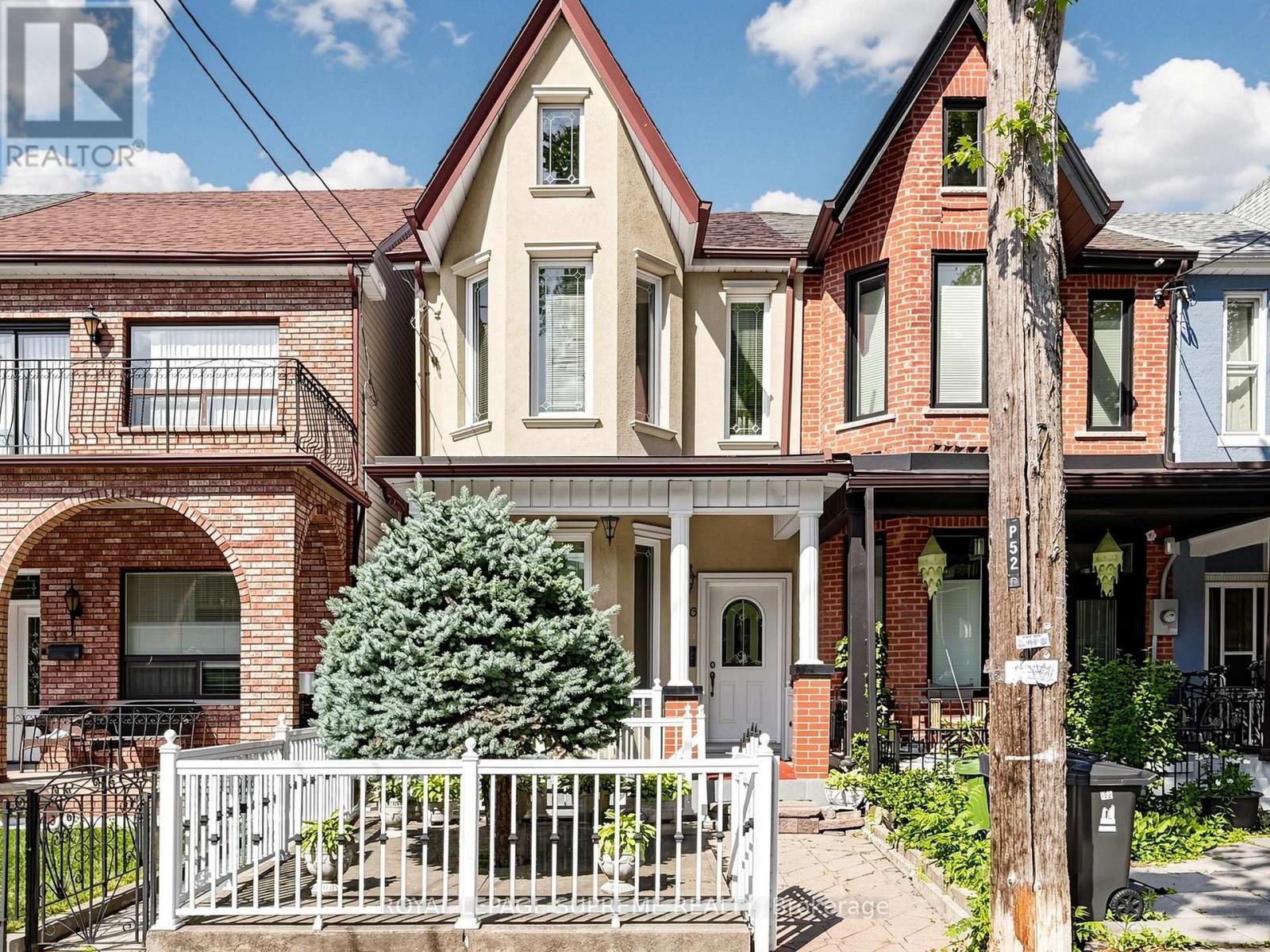 196 PALMERSTON AVENUE - 3