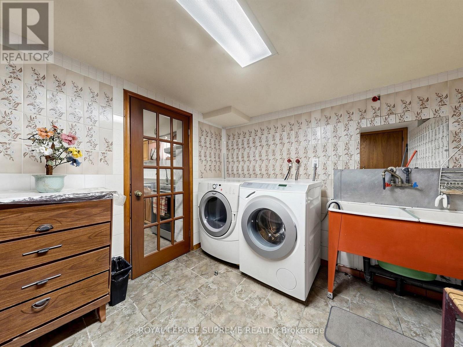 196 PALMERSTON AVENUE - 43