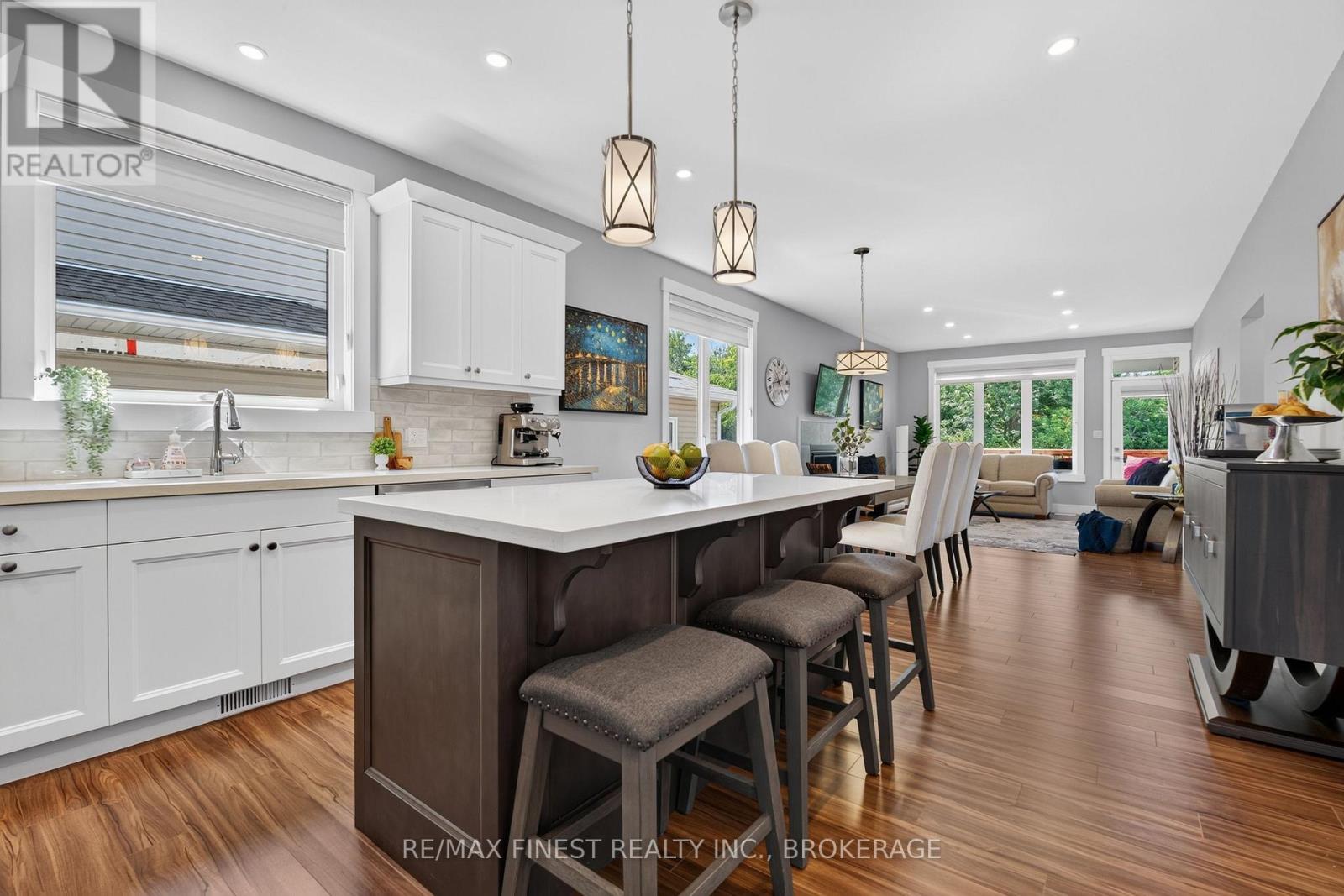 1515 BERKSHIRE DRIVE - 18