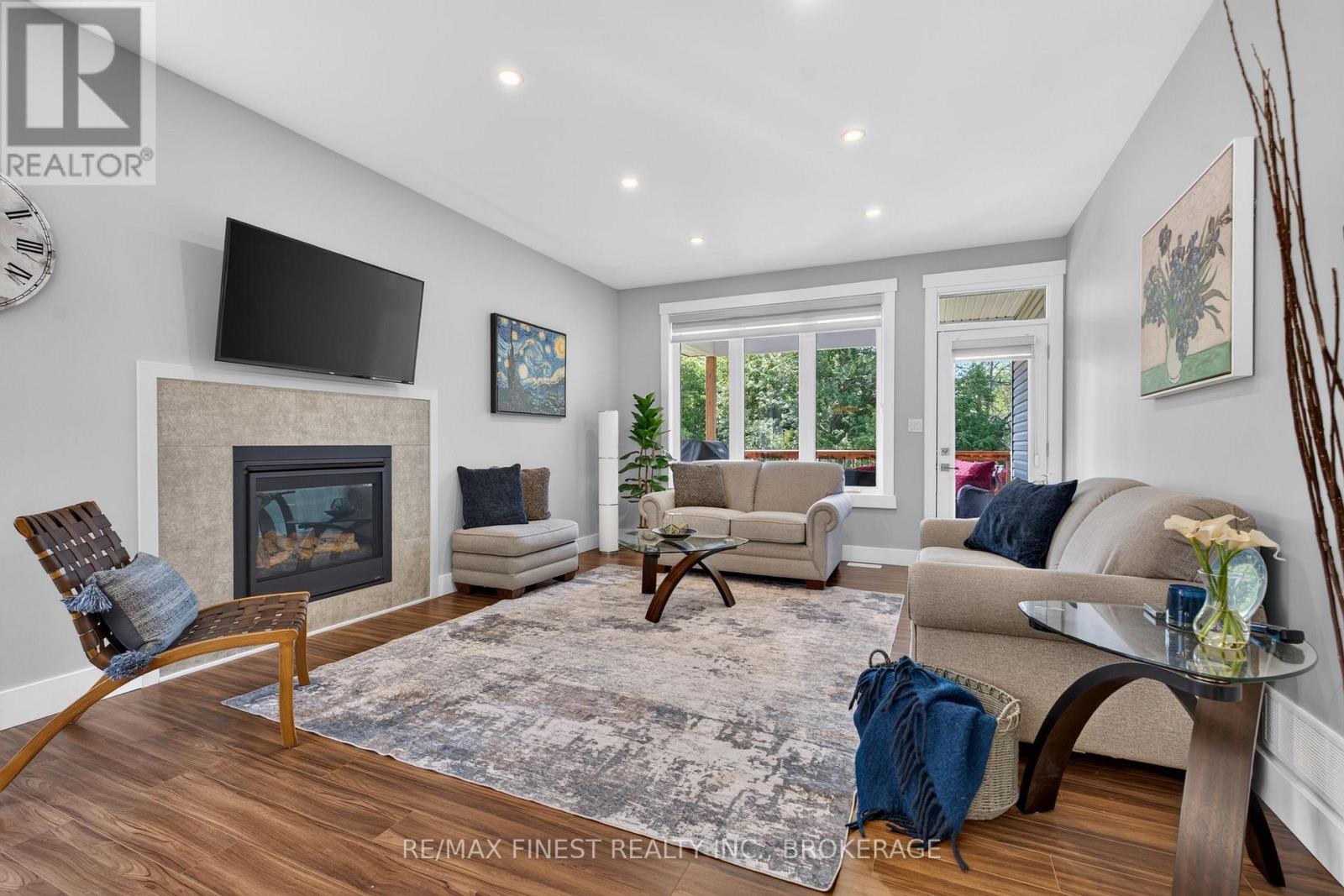 1515 BERKSHIRE DRIVE - 7