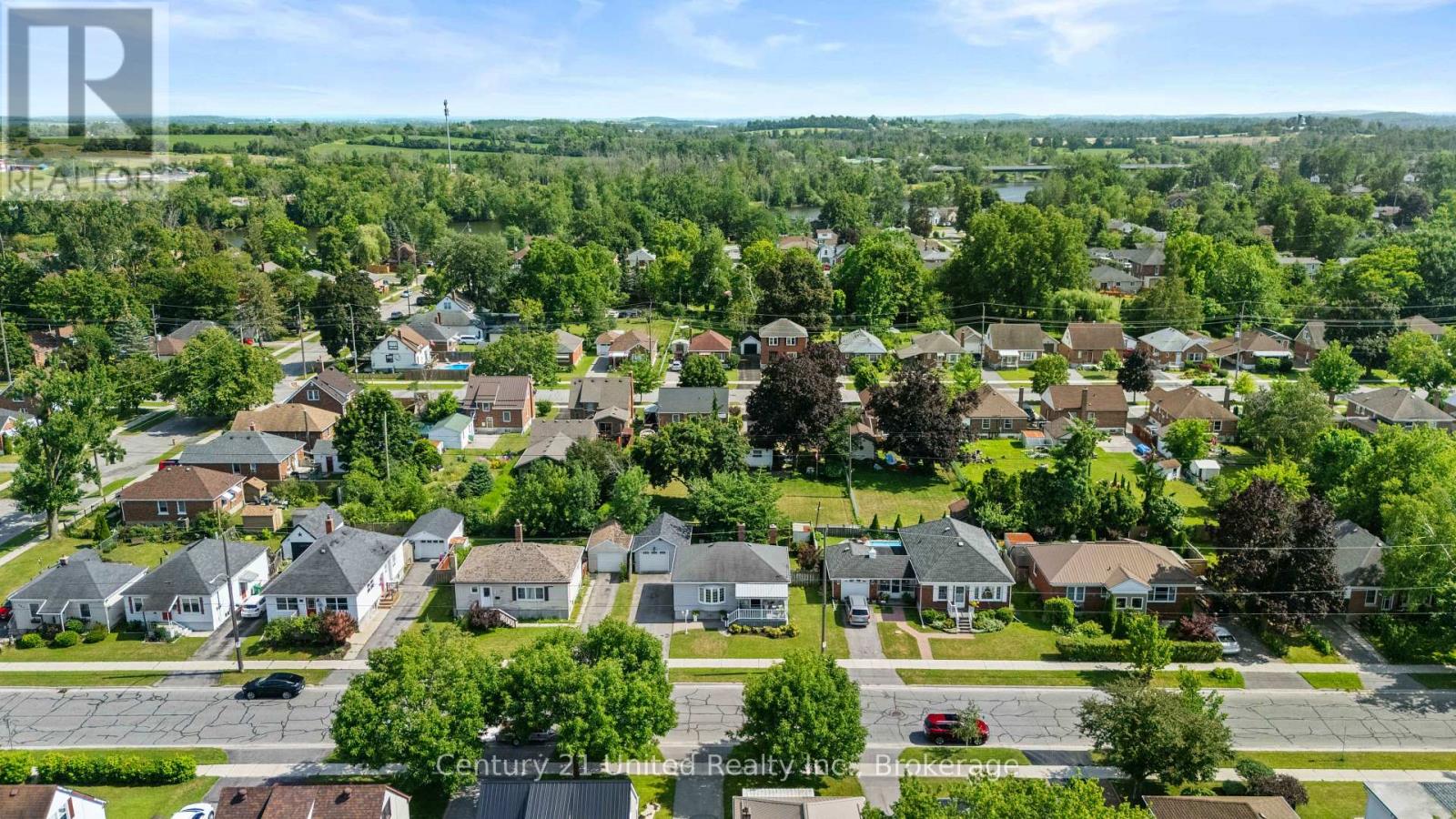 525 HOWDEN STREET - 28