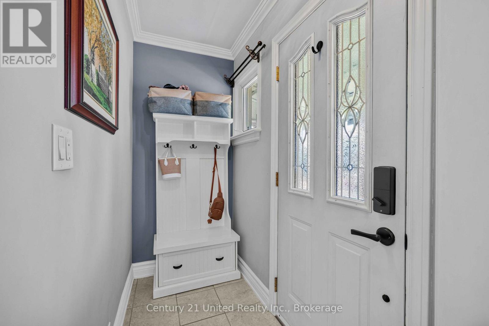 525 HOWDEN STREET - 9