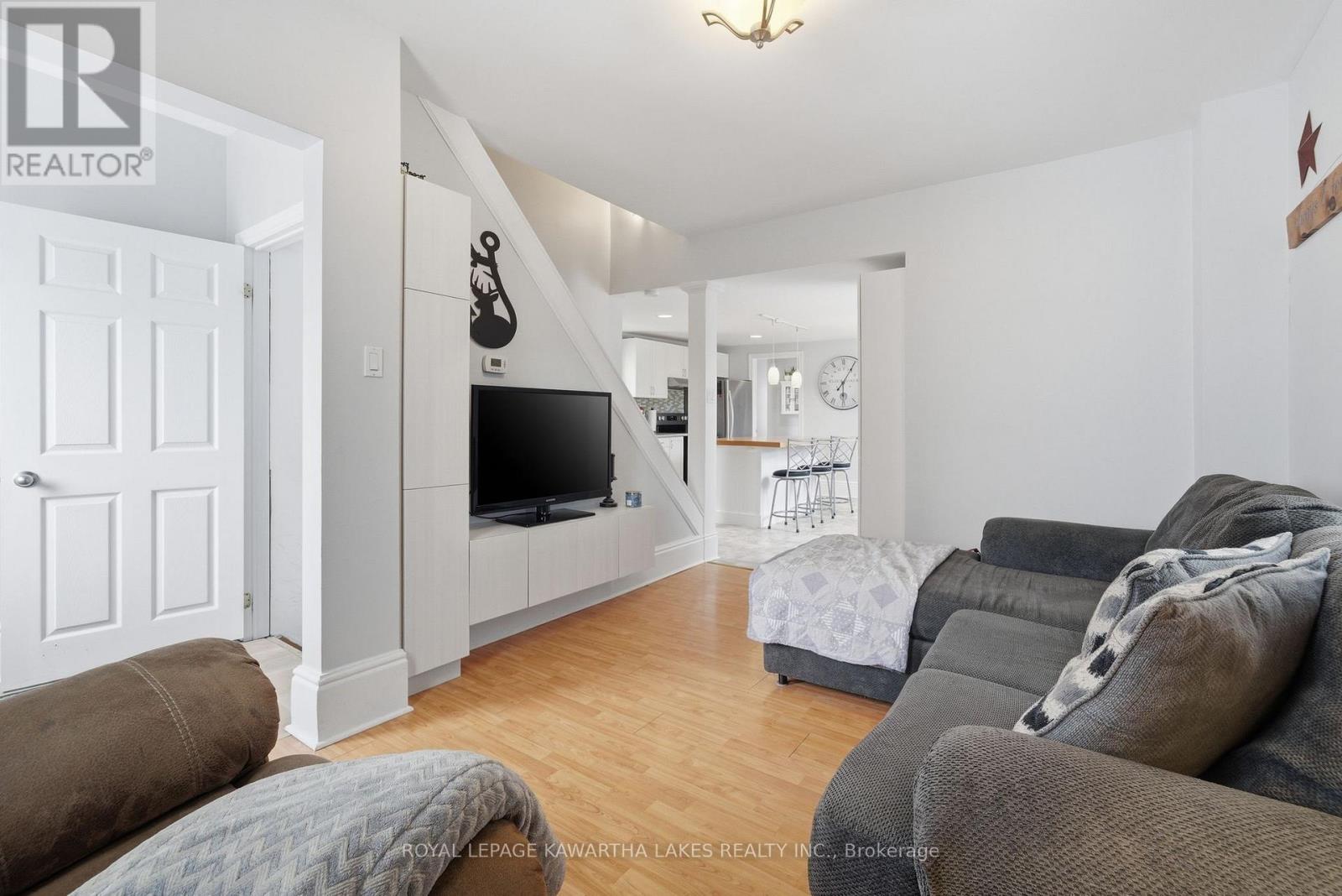 126 KING STREET - 12