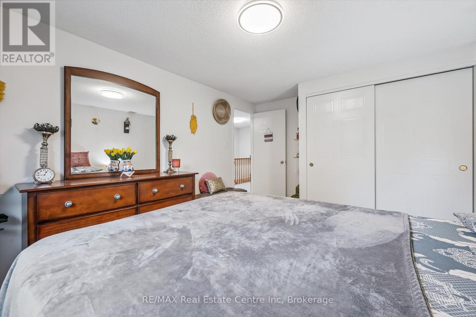425 EXMOOR STREET - Image 19