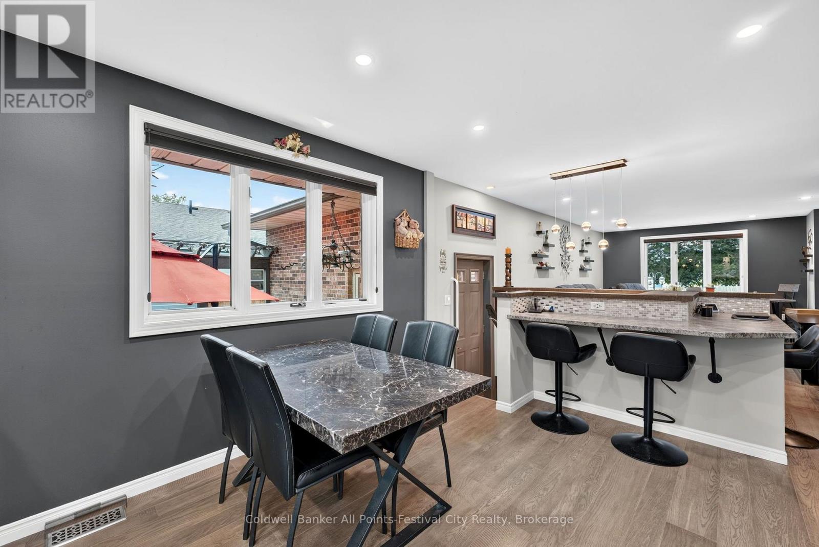 128 CAMBRIA ROAD N - Image 12