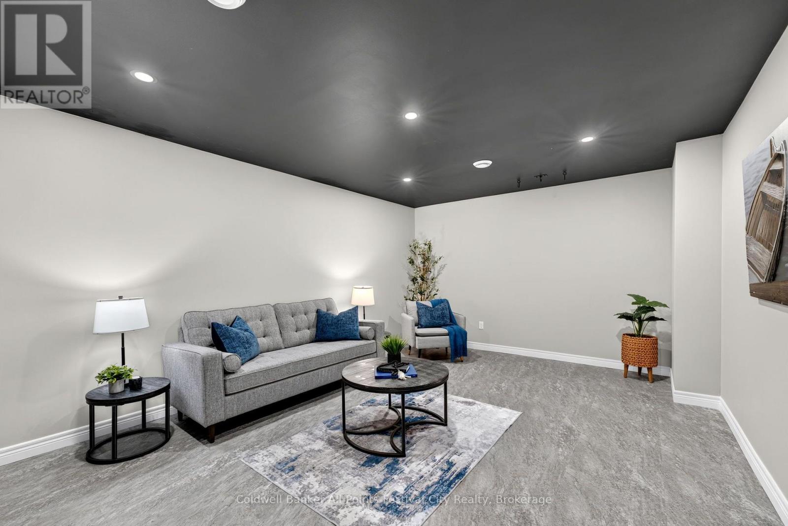 128 CAMBRIA ROAD N - Image 26