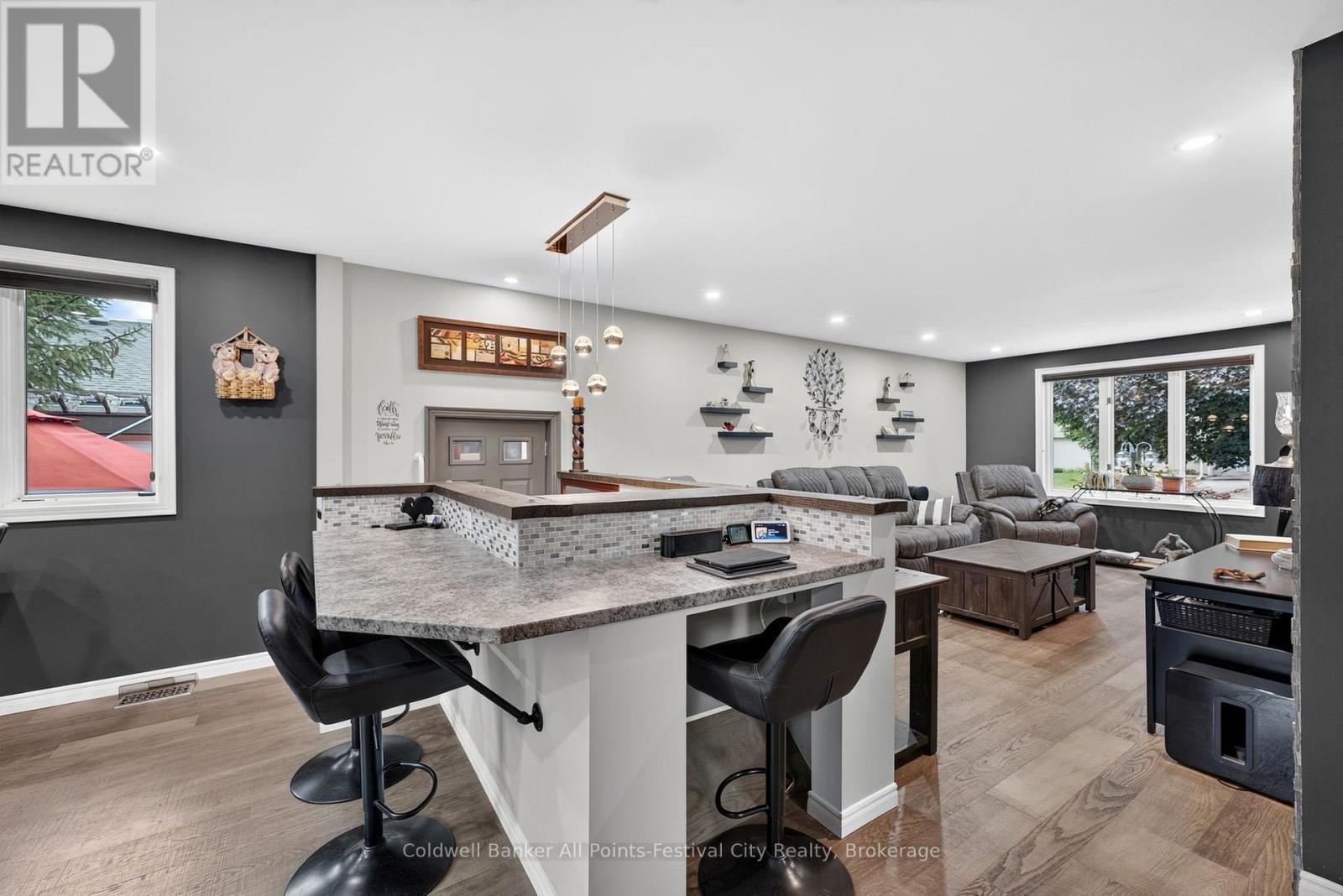 128 CAMBRIA ROAD N - Image 8